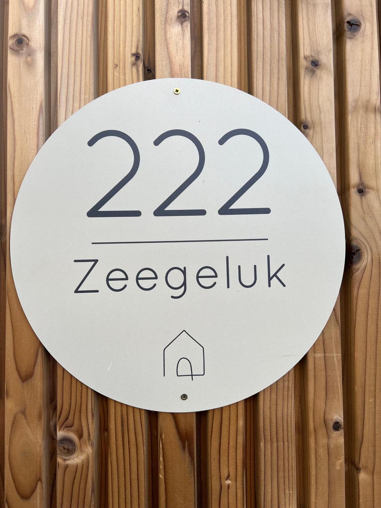 Vakantiehuisje Zeegeluk Vlakbij De Kust Sint Maartensvlotbrug Bagian luar foto